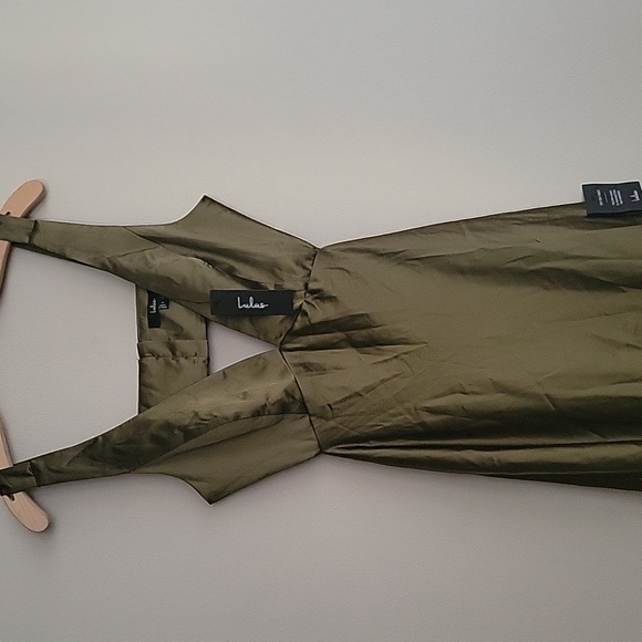 Lulus NWT Signature Elegance Olive Green Satin One- Shoulder Maxi Dress - Picture 6 of 11